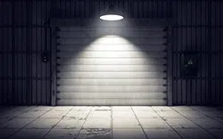 Expert Garage Doors  Sammamish, WA 425-312-6374 - commercial-side